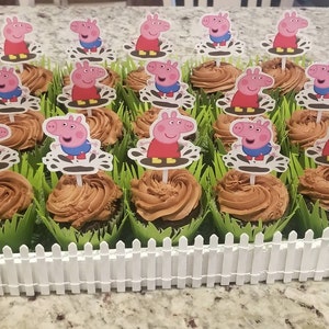 Farm Theme Cupcake Wrappers / Safari Theme Cupcake Wrappers / | Etsy