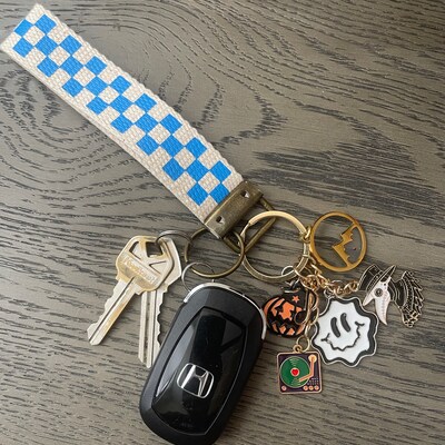 Checkerboard Pattern Keychain Wristlet / Key Fob / Checker Print ...