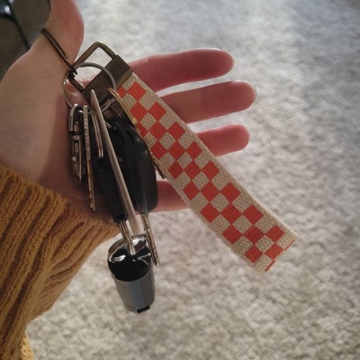 Checkerboard Pattern Keychain Wristlet / Key Fob / Checker Print ...