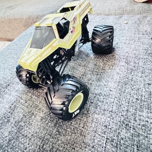 Renukaur added a photo of their purchase