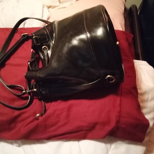 I can't afford expensive designer bags but I absoutley love handbags I have  over 20 Hahaha. Here's one of my expensive bags : r/handbags