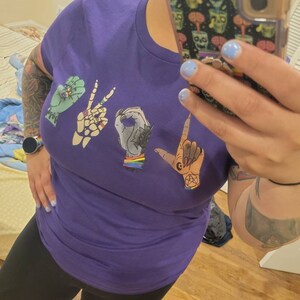 hellogoodbyeredundan added a photo of their purchase