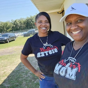 Tyhesha added a photo of their purchase