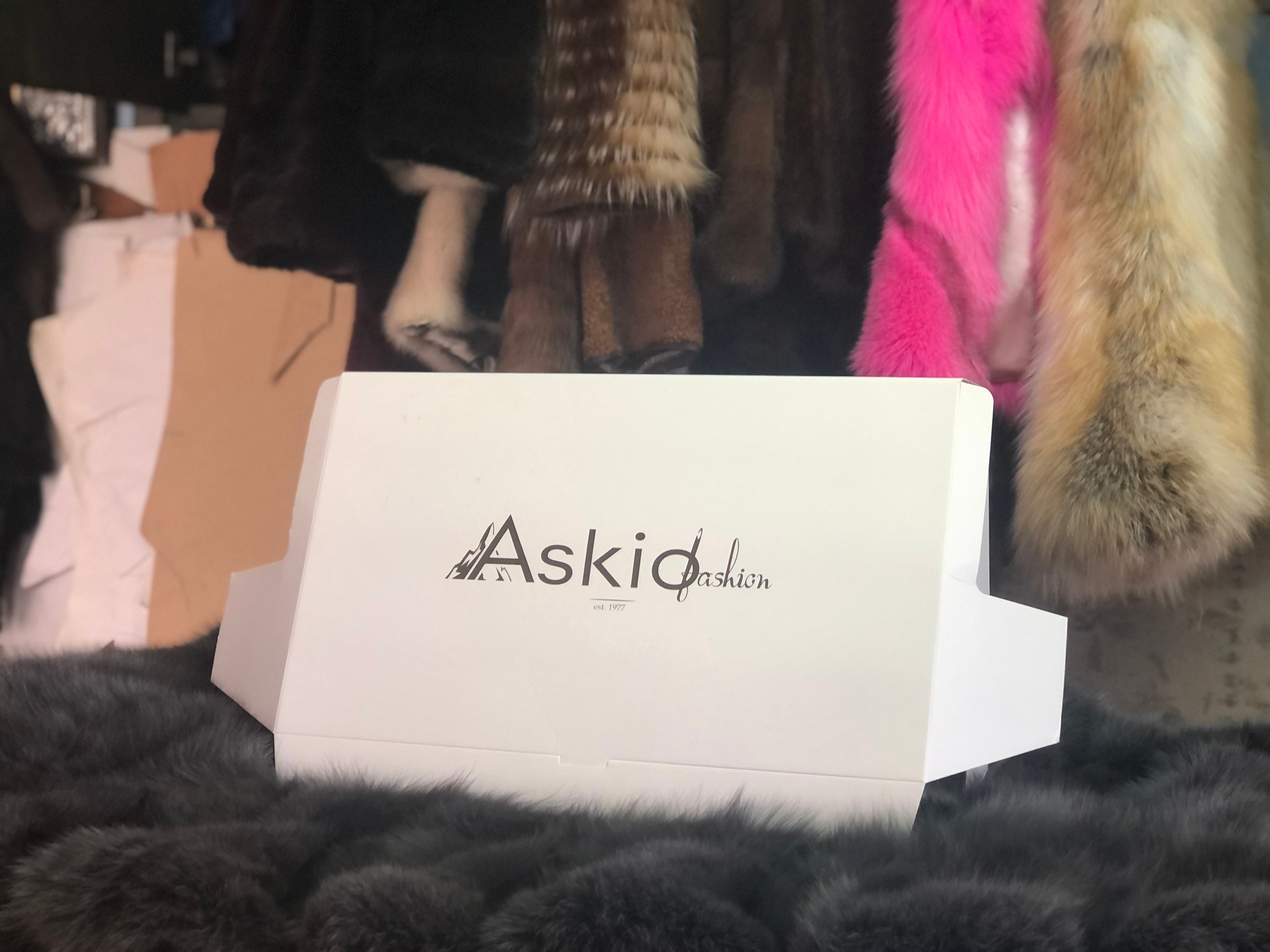 Black Velvet/Mink/Fur Vest/Holiday Gift/Handmade/Women/Fashion/Christmas Deal/by AskioFashion Furs -Jewellery Soldes Boutique