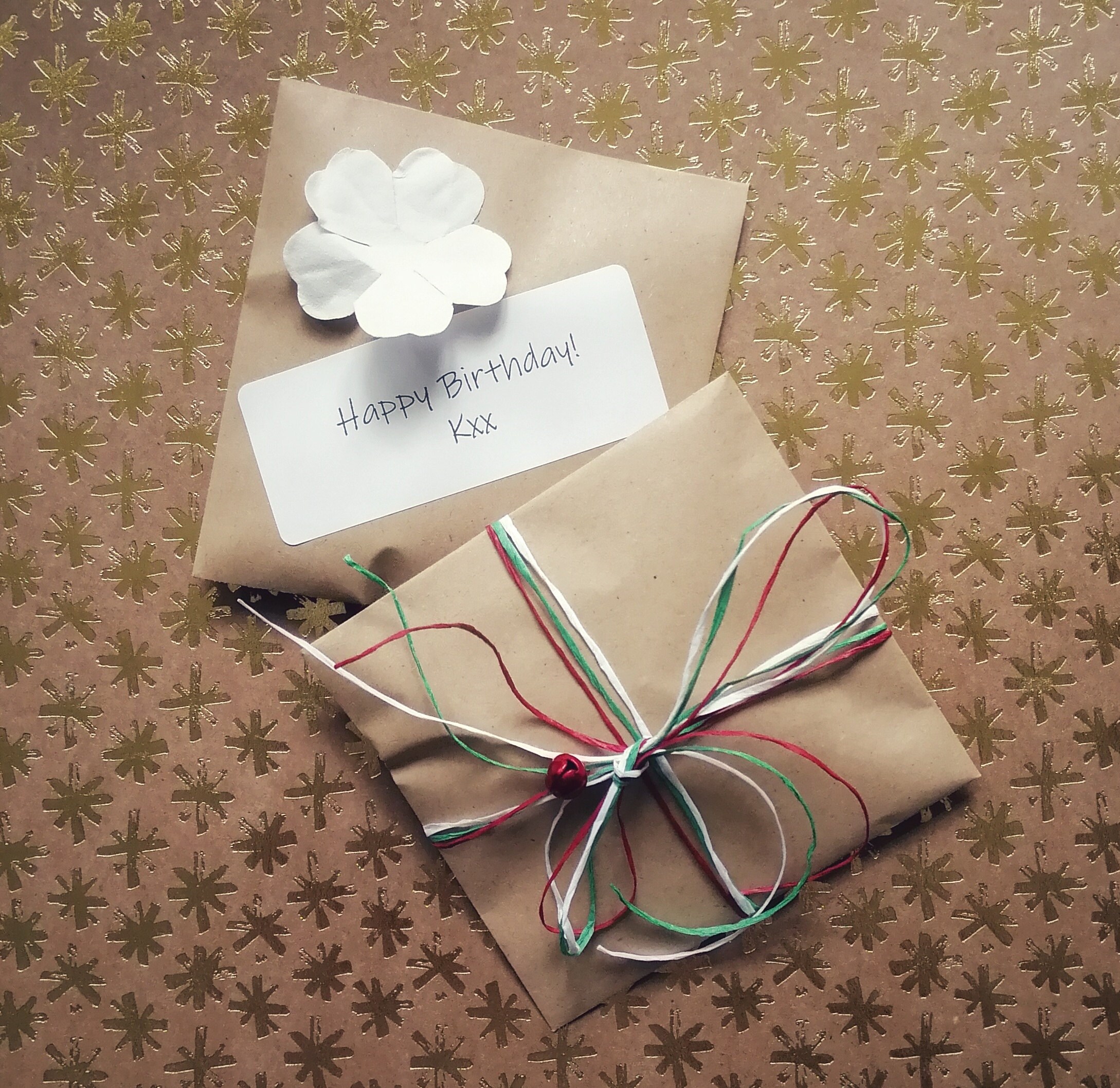 CHRISTMAS EARRINGS, Holly Earrings, Polymer Clay Holiday Earrings, Vintage Christmas Earrings, Scandi Christmas Earrings, Xmas Earrings -Jewellery Soldes Boutique