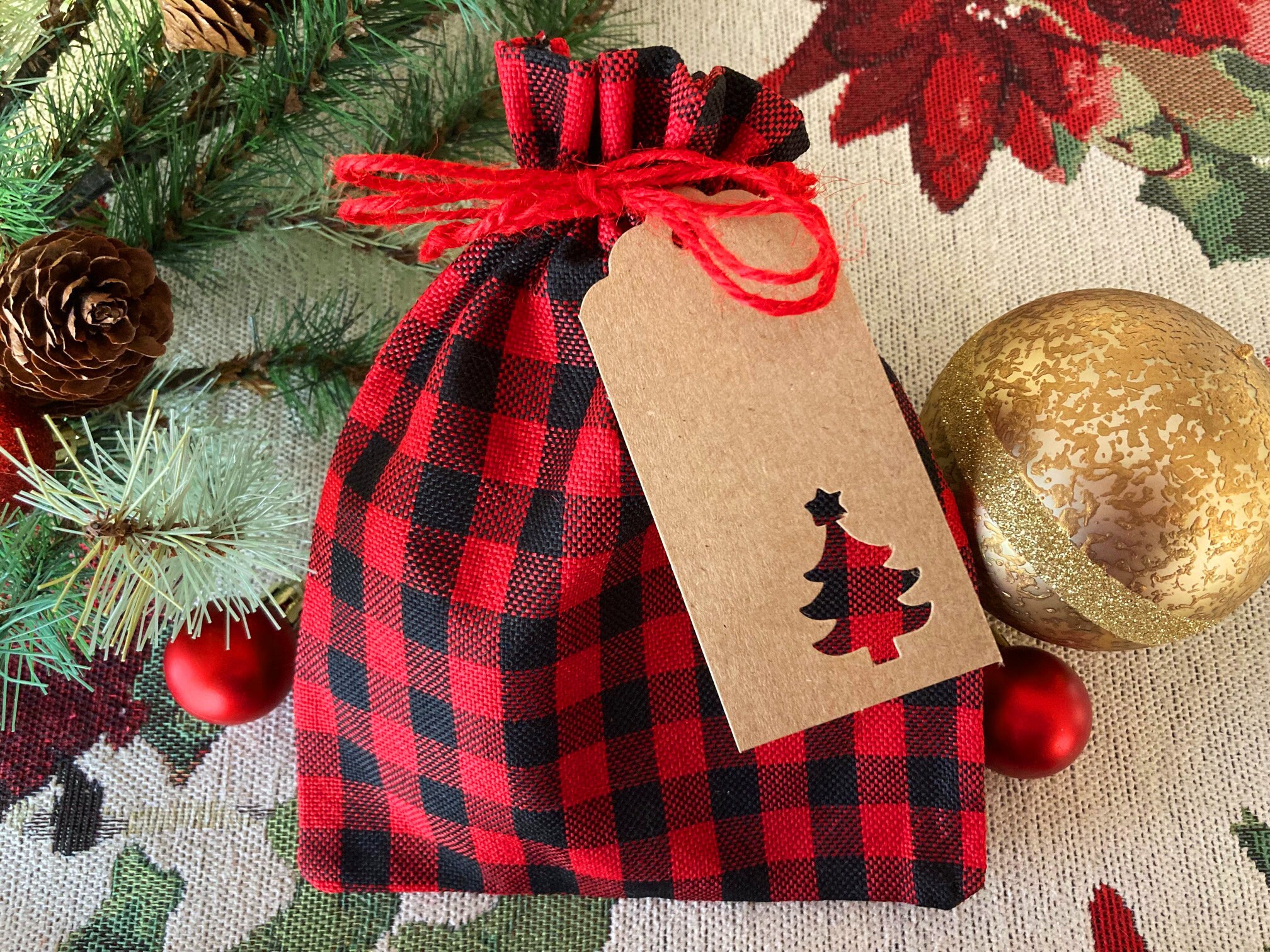 VINTAGE SANTA HANDPAINTED Wood Slice Christmas Ornaments - Etsy