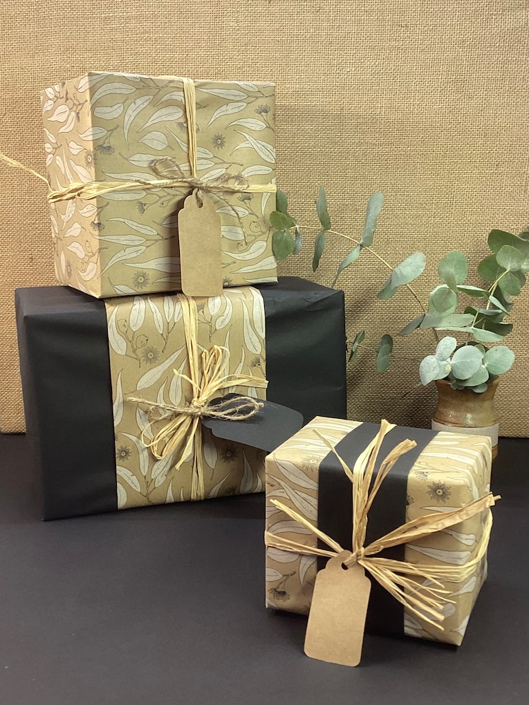 Miniature wooden christmas decorations