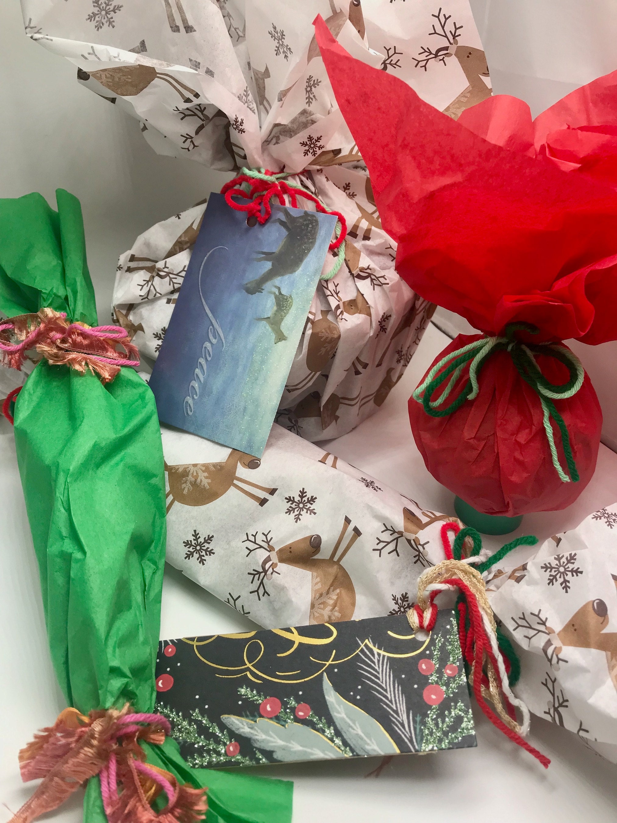 delicate purr cat ball