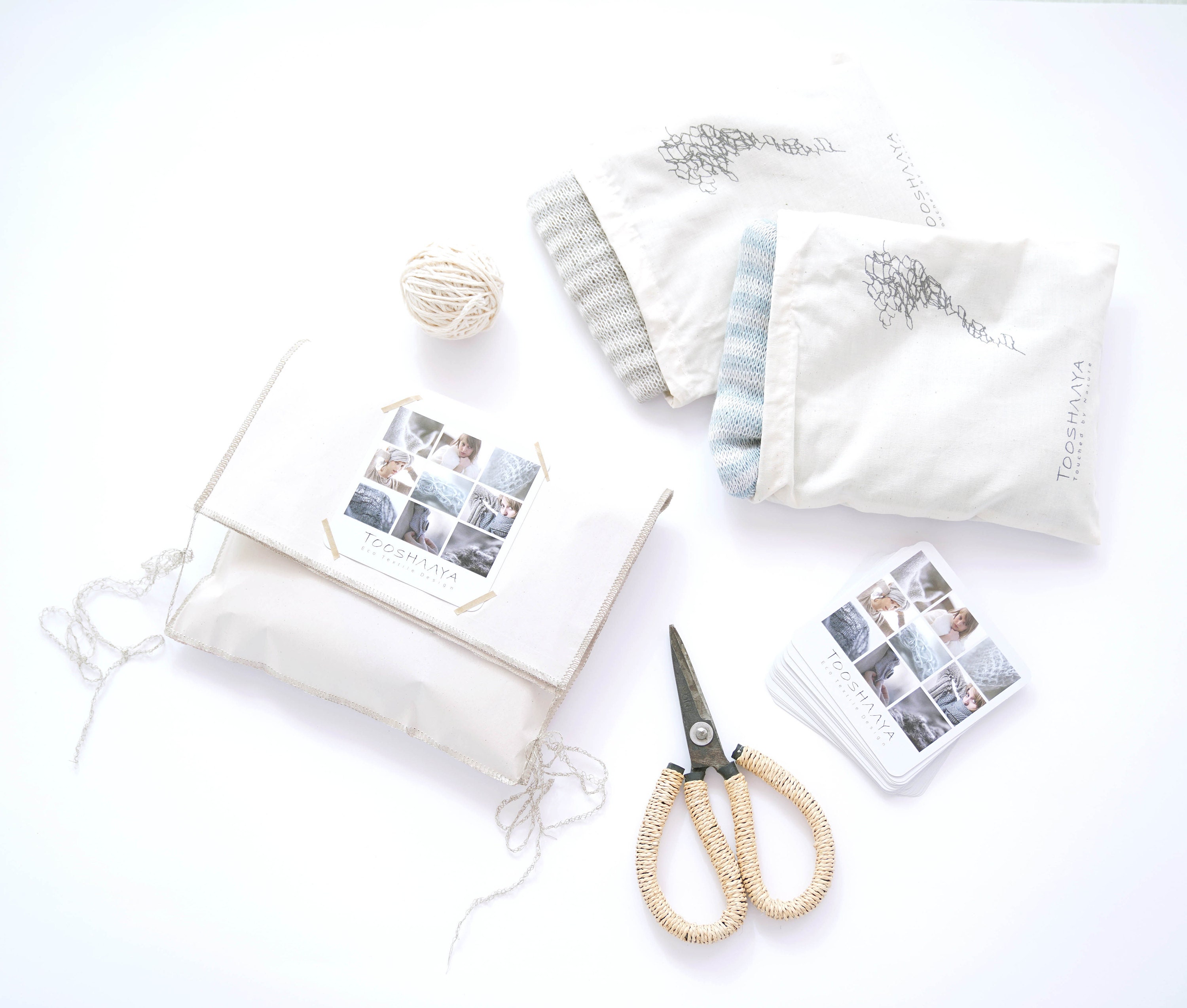 Pashmina Black Elegant Shawl, Big Warm Scarf, Minimalist Head Scarf Wrap For Women, Organic Scarf, Unique Gift For Her, Hygge Christmas Gift -Jewellery Soldes Boutique