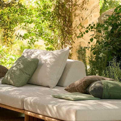 Relaxed decor for slow afternoons
