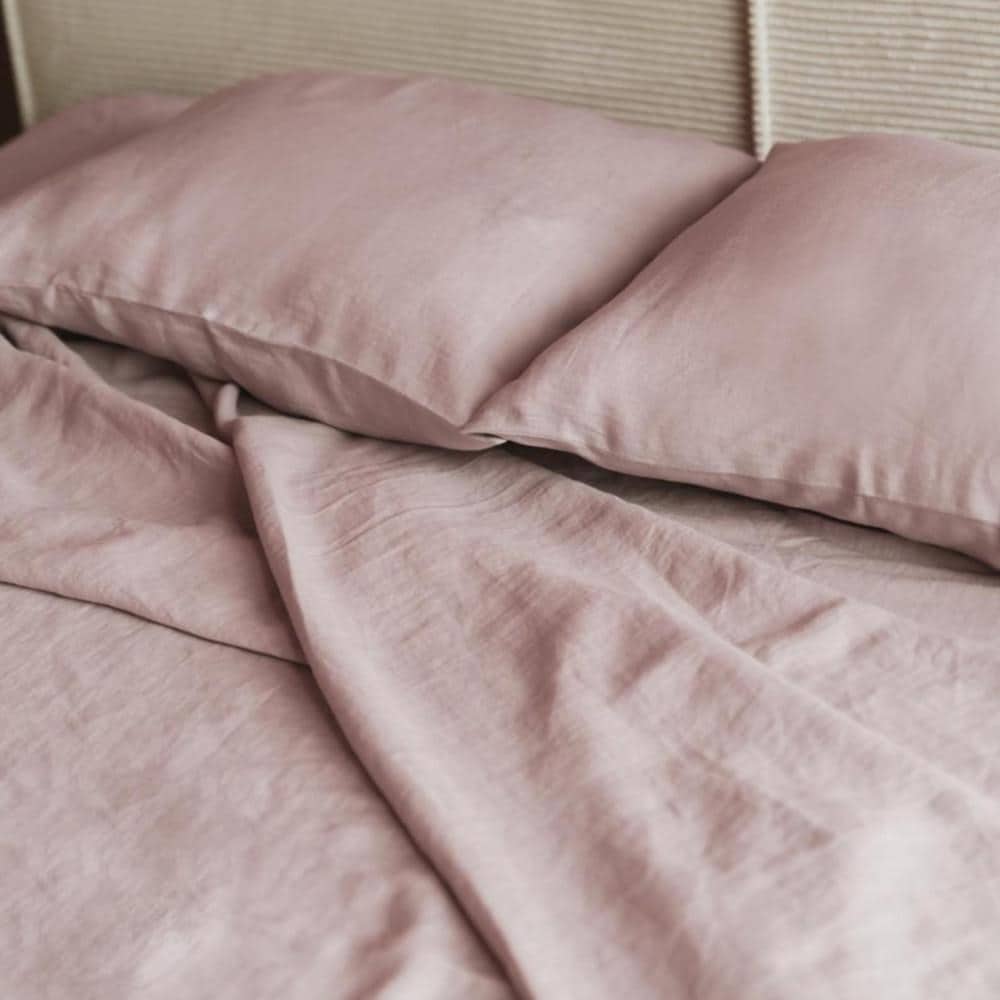 Oudroze linnen dekbedovertrek