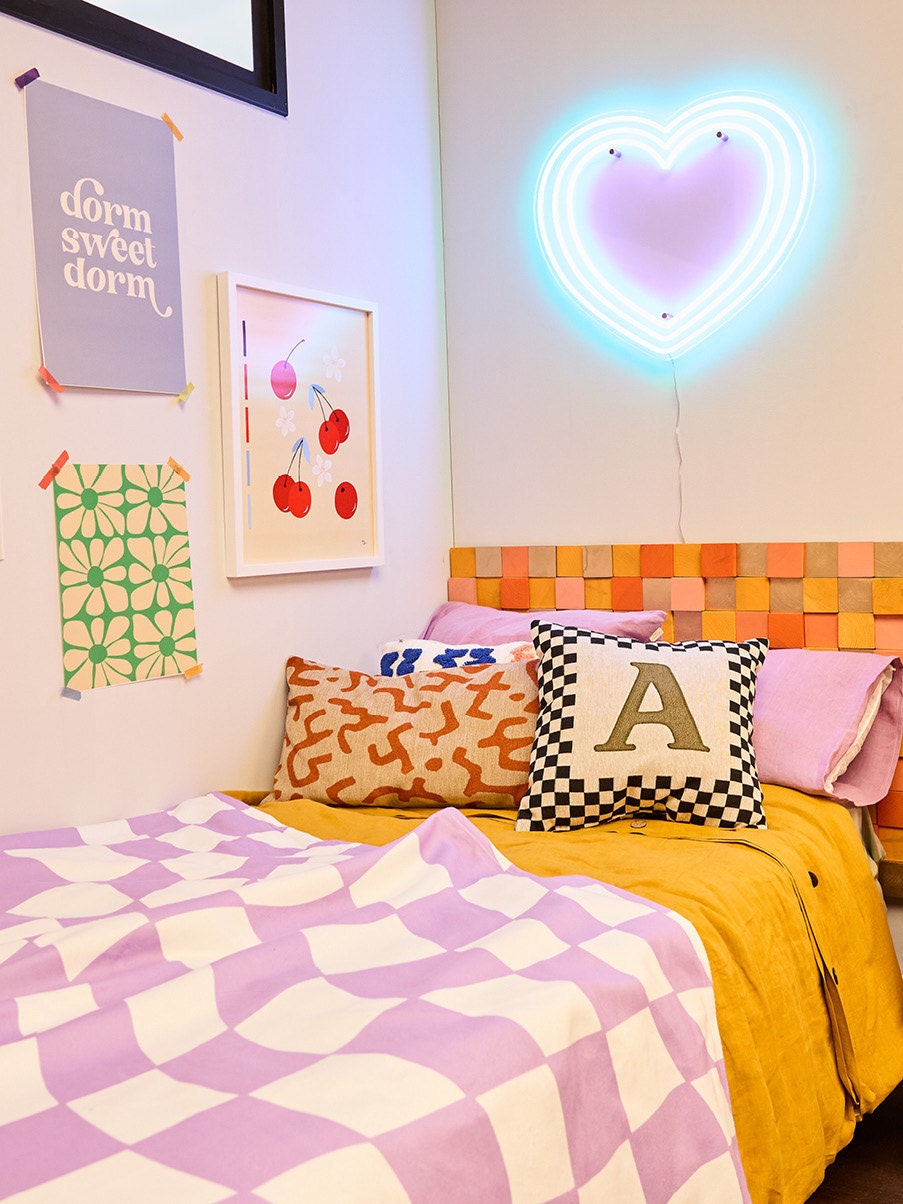image containing listing Neon heart sign from NeonChili