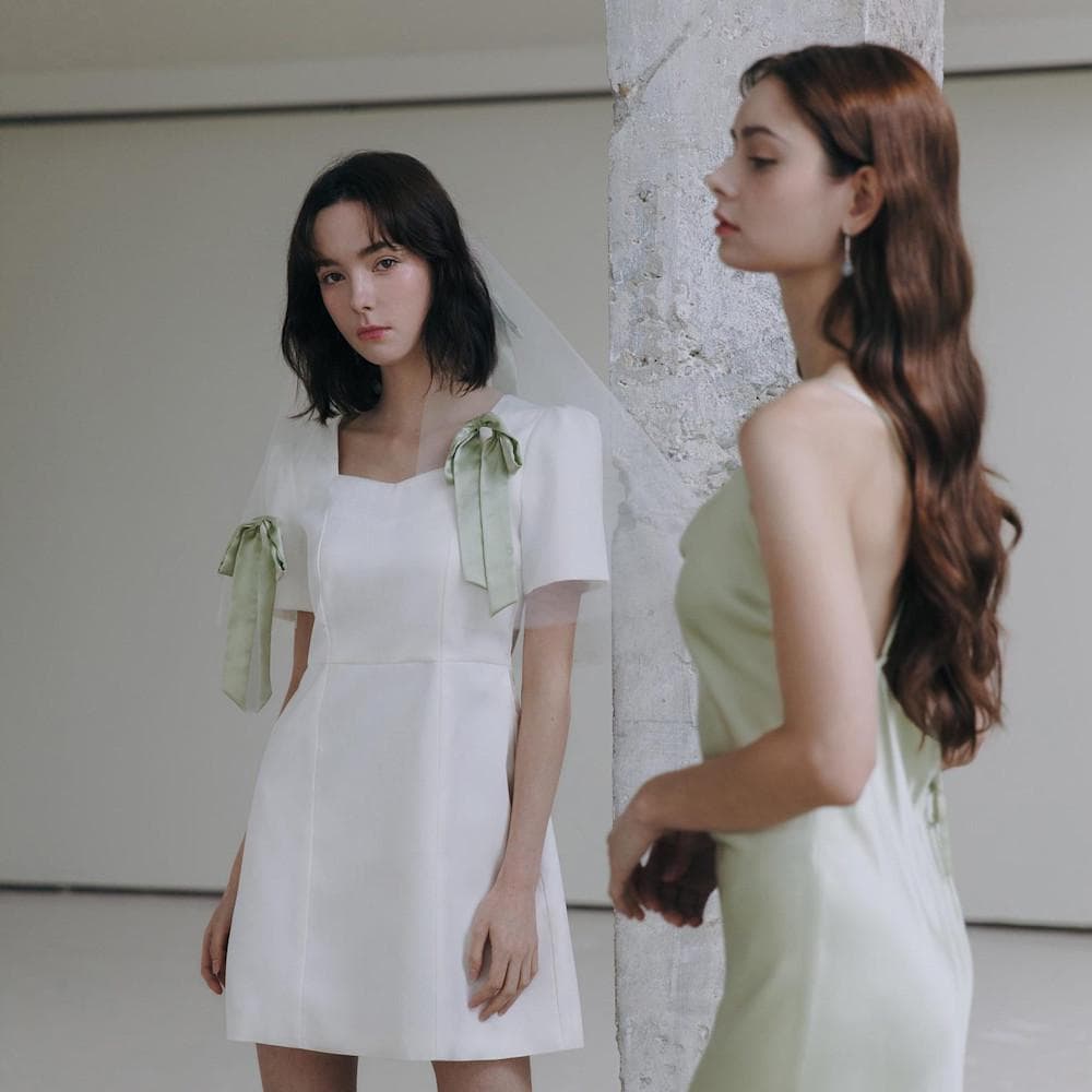 Vestido de casamento mini branco