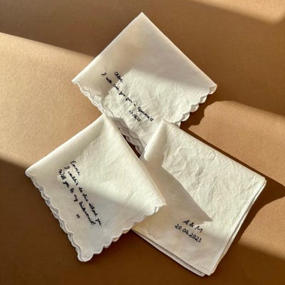 Heartfelt ways to thank your wedding party