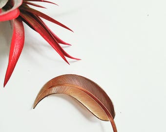 Vintage Golden Leaf Brooch/Pin