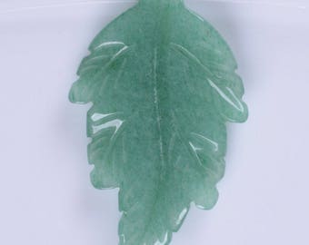 g0307 41-45mm Carved green aventurine leaf pendant focal bead
