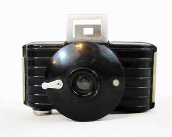 Vintage Kodak Bullet Camera. Bakelite Body. Circa 1936.
