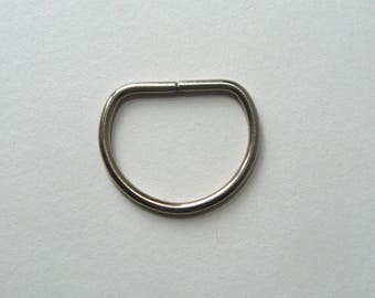 Ring D, soldered, silver, 30 X 25, sewing, creating.