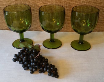 Green Goblets (3) Three Large Coin Dot Bartlett Collins Wine Beer Thumbprint Glass