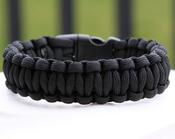 Paracord Survival Bracelet - Black