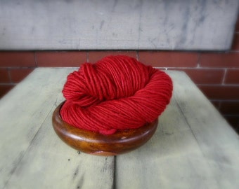 Manos del Uruguay wool clasica yarn 66 poppy red 1 skein
