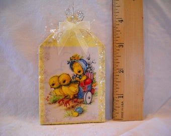 Easter ornament, Easter decoration, Handmade, Easter tree ornament, holiday decoration, seasonal, Easter ornaments, vintage images