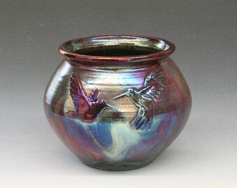 Raku Pot with Hummingbirds in Metallic Iridescent Colors