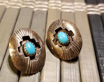 Vintage Sterling silver turquoise native American navajo singed clip on shadow box earrings.