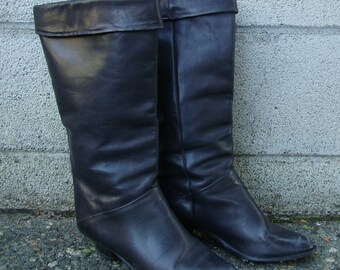 Vintage 1980s Black Leather Slouch Heeled Boots size 7