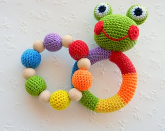 Baby rattle SET of 2 Crochet Baby toy Rainbow Grasping and Teething Toys Frog Stuffed toys Gift for baby Girls Boys