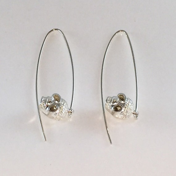 Skull made of sterling silver earrings