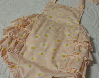 Baby Romper, Bubble Romper, Spring Romper, Baby Girl Romper, Daisy Romper