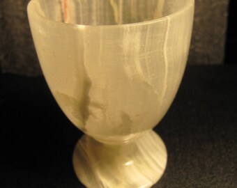 Translucent polished onyx aperitif cups from Agra India