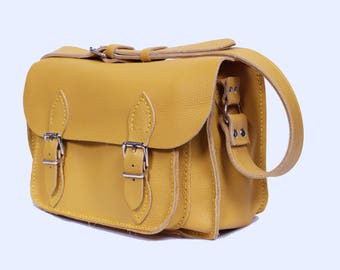 Leather satchel Medium size Leather satchel