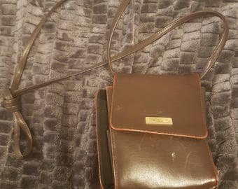 Sac de messager des années 1970 Vintage simili cuir.