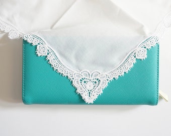 Lace Monogrammed Handkerchief, Personalized Bridal Handkerchief, Wedding Handkerchief