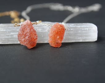 Raw Sunstone Necklace, Sunstone Rough Necklace, Gemstone Necklace, Sunstone Choker, Orange Gemstone Necklace