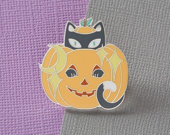 Jack-o'-Lantern Kitty Enamel Pin // Halloween Pin /Badge/ Lapel Pin // Creepy Cute / Cat Pin