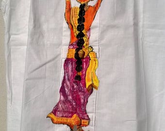 "Bolywood" on white sleeveless blouse size M