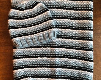 Baby cocoon and matching hat