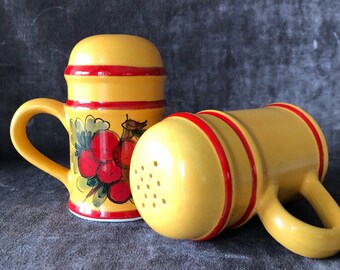 Large vintage Italy salt pepper shakers