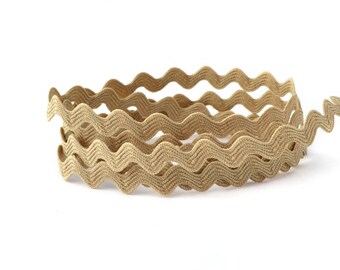 5 mm beige snake rickrack trim
