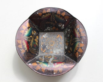Antique Tin Bun Tray With Original Early American Decoration