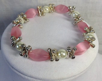 PRICE REDUCED!! Bracelet - pink pearls