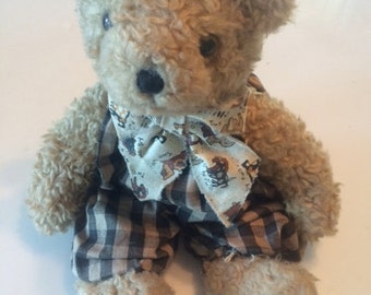 Teddy bear old