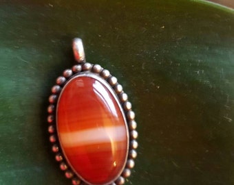 Red banded agate pendant