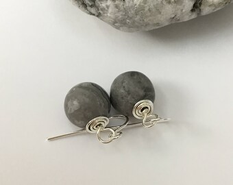pale grey earrings,grey jasper earrings,grey drop earrings,grey jewellery,light grey earrings,grey earrings,grey jasper jewelry,grey,