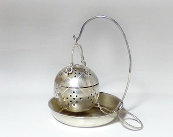 Vintage Sterling Silver Tea Kettle Shaped Tea Infuser Strainer with Holder by Paye and Baker ( P & B)