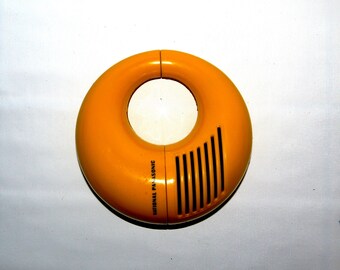 National Panasonic Toot-a-loop 72 - Vintage 1970’s wrap-around-your-wrist portable transistor radio