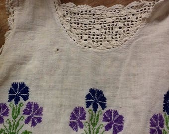 1960's Gauze and Crochet Crop Top